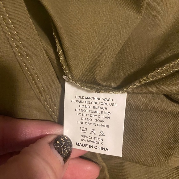 🔥HOT BUY! New long sleeve active top olive green color. More colors in closet. - Picture 8 of 10